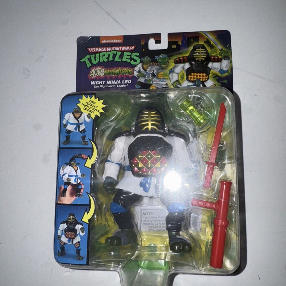 Teenage Mutant Ninja Turtles Automutations Night Ninja Leo Night Lovin Leader